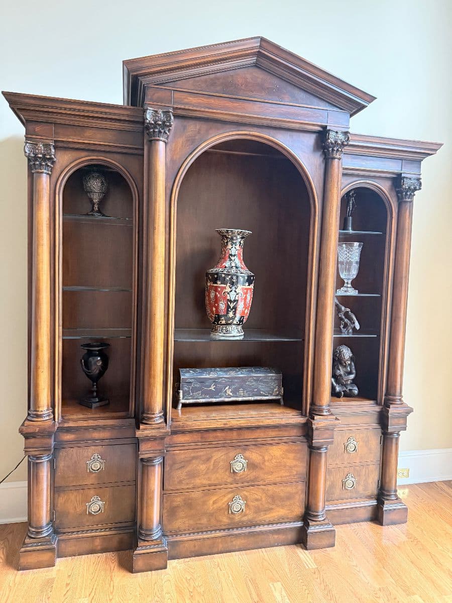 Brentwood Sale - Fine Furnishings- Henredon photo 4