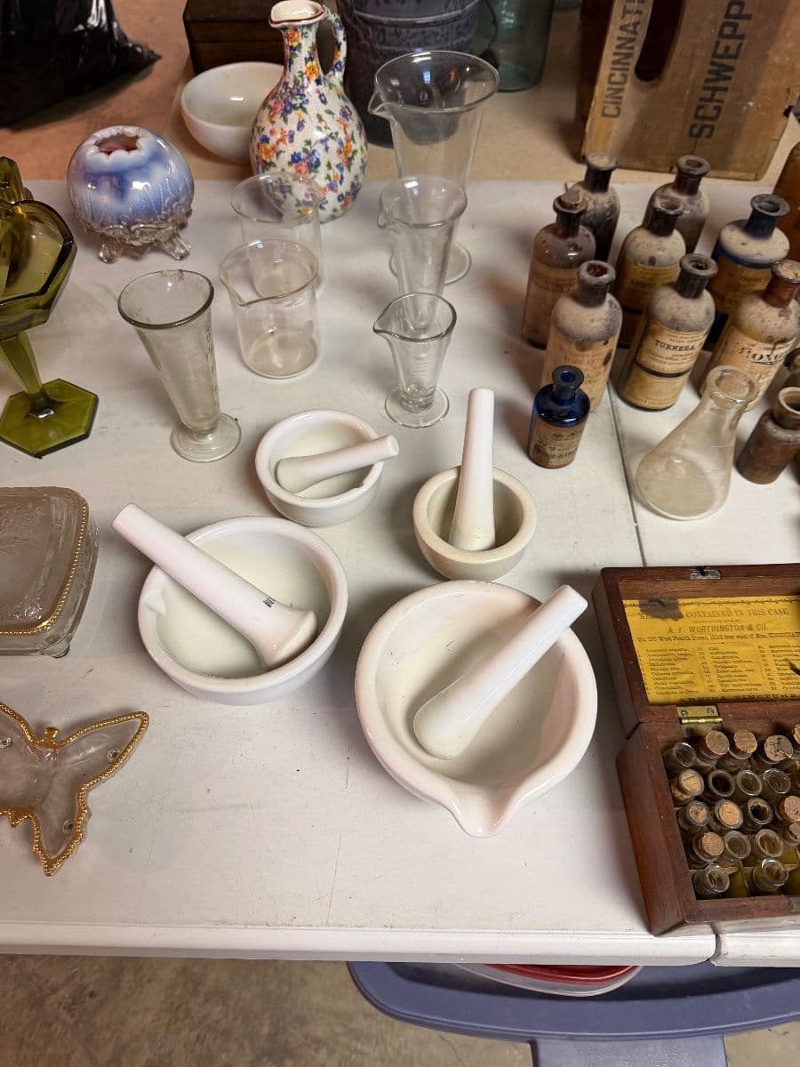 Historic Mariemont Sale full of Antiques Vintage photo 4
