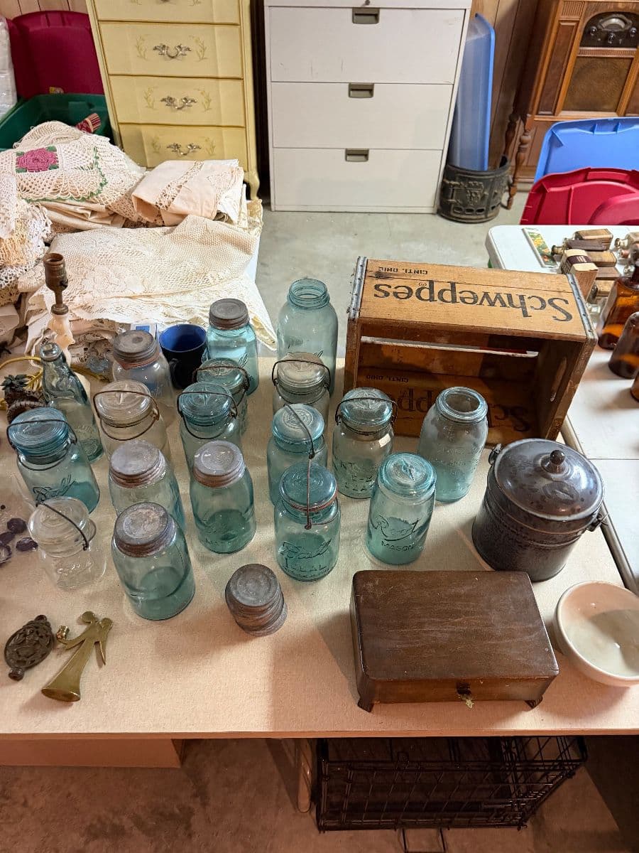 Historic Mariemont Sale full of Antiques Vintage photo 6