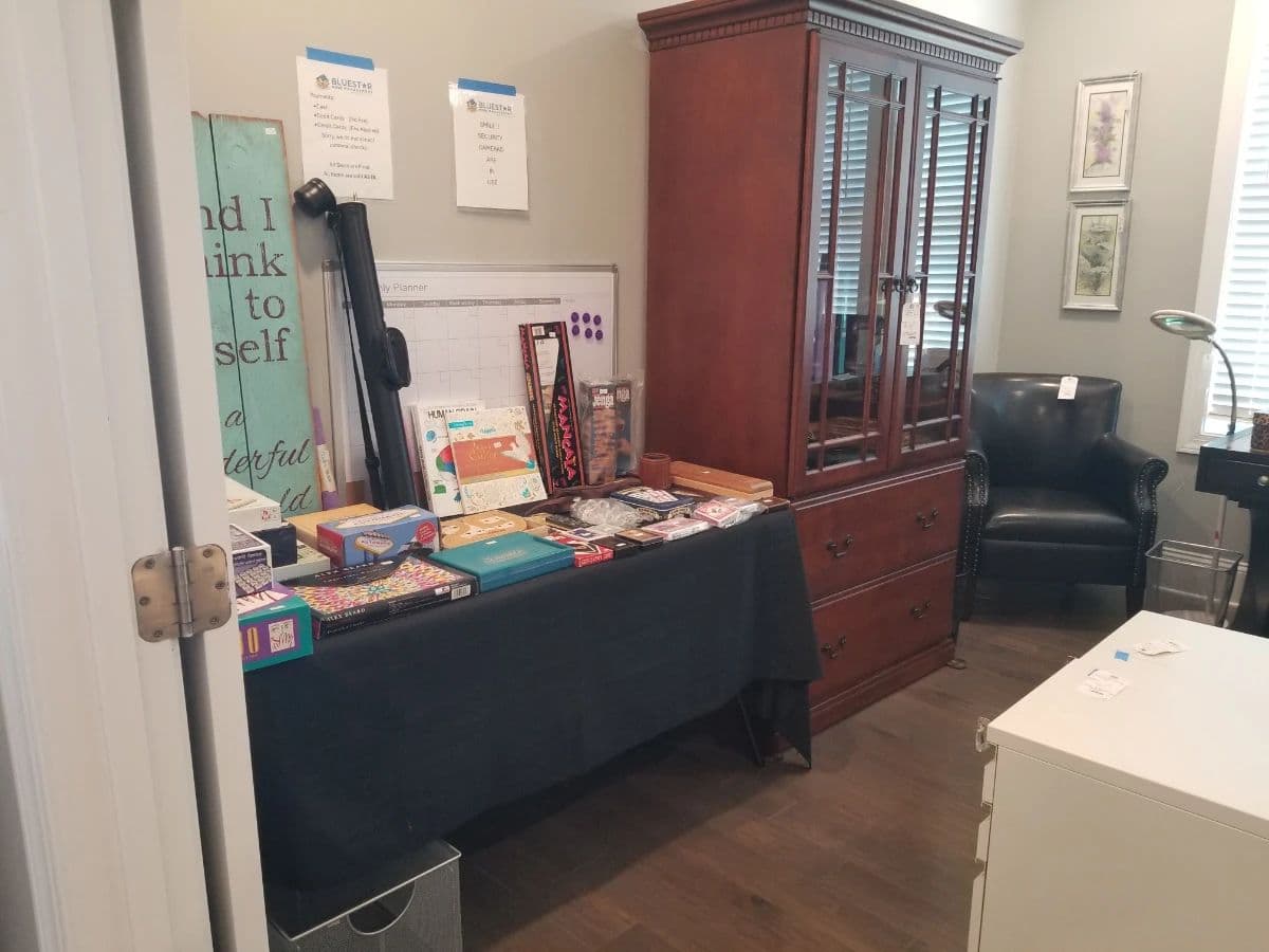 Cresswind Mint Hill / Charlotte Home Furnishings Estate Sale by Bluestar Estate Sales photo 5
