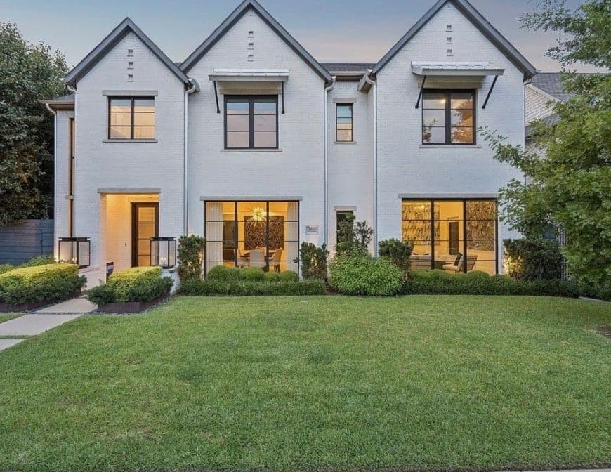 Help Me Ronda ... Beautiful University Park Home Filled with Upscale Furnishings! photo 1