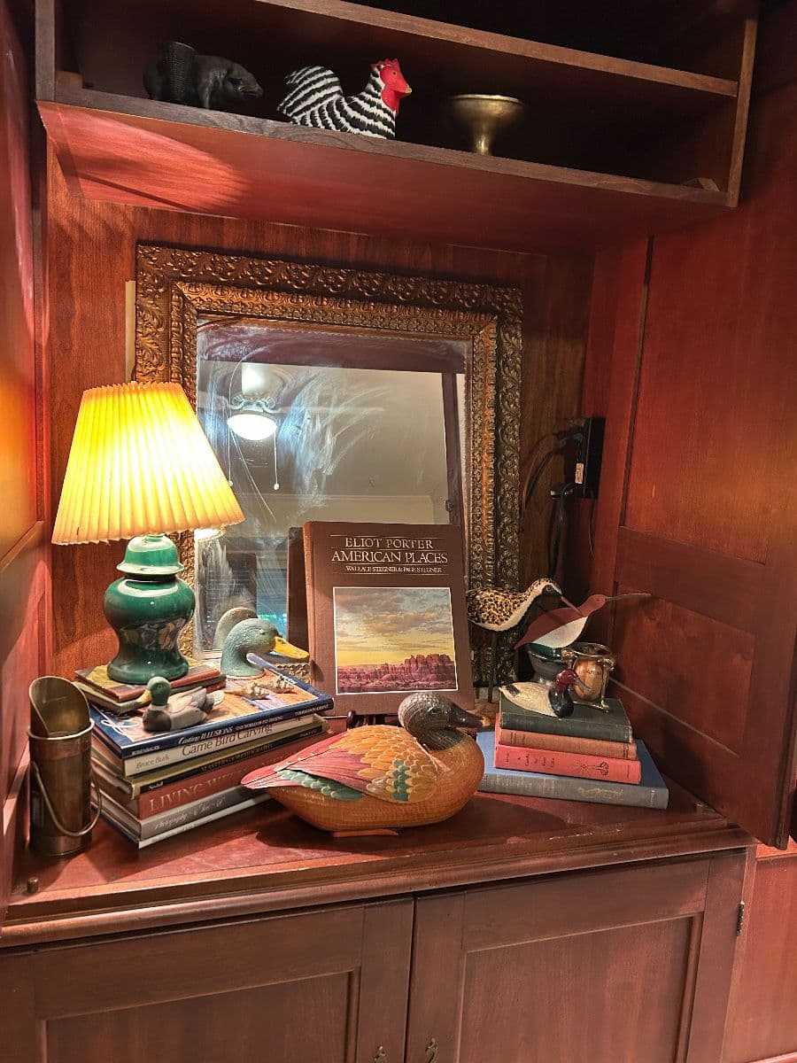 GILDED NEST IN VININGS WITH A STUNNING COLLECTION OF EXCEPTIONAL FINDS! photo 8