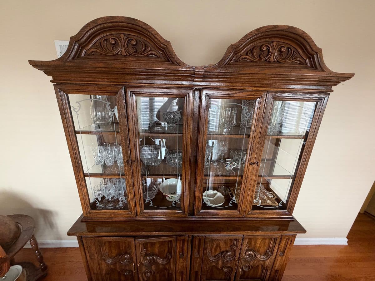 West Ridge Chicago Estate Sale photo 12