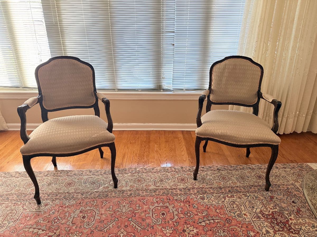 West Ridge Chicago Estate Sale photo 7