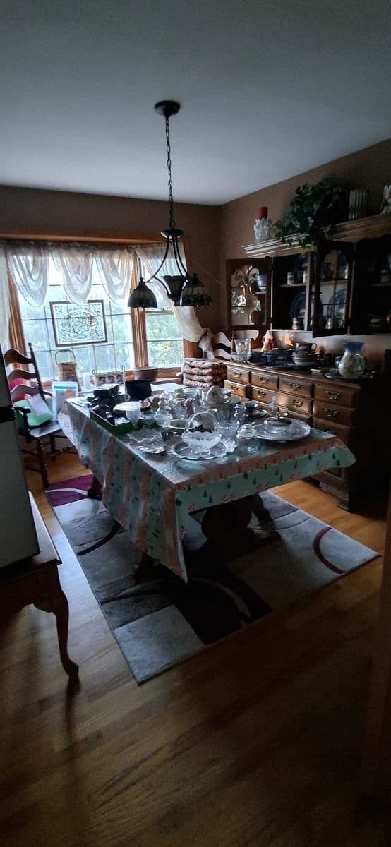 Frederick MD, LEGOS, American Girl, Tools, Patio, Garage, Solid Wood Furniture, XMAS photo 2