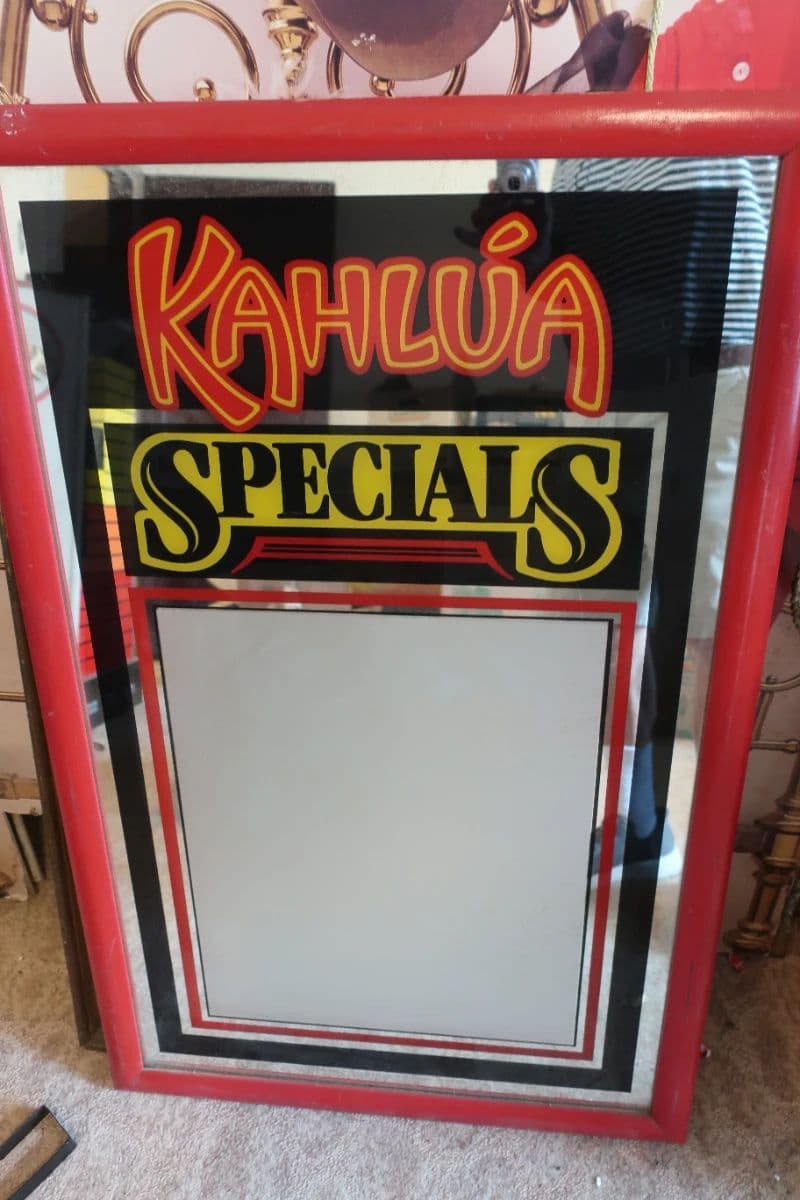 N  &  M  Sales  -Collections of  Brewery  Items,  Records,  more photo 9
