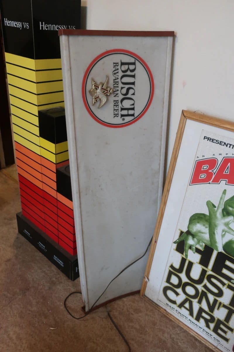 N  &  M  Sales  -Collections of  Brewery  Items,  Records,  more photo 4