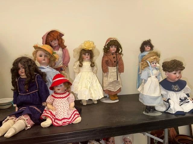 Antiques & Collectibles Auction photo 6