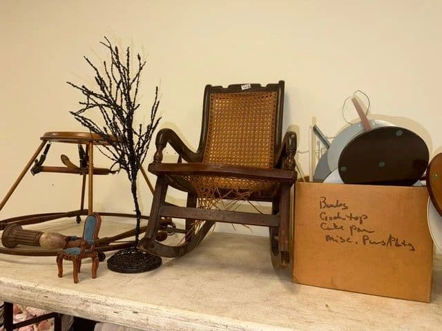 Antiques & Collectibles Auction photo 8