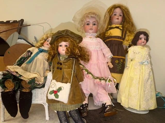 Antiques & Collectibles Auction photo 7
