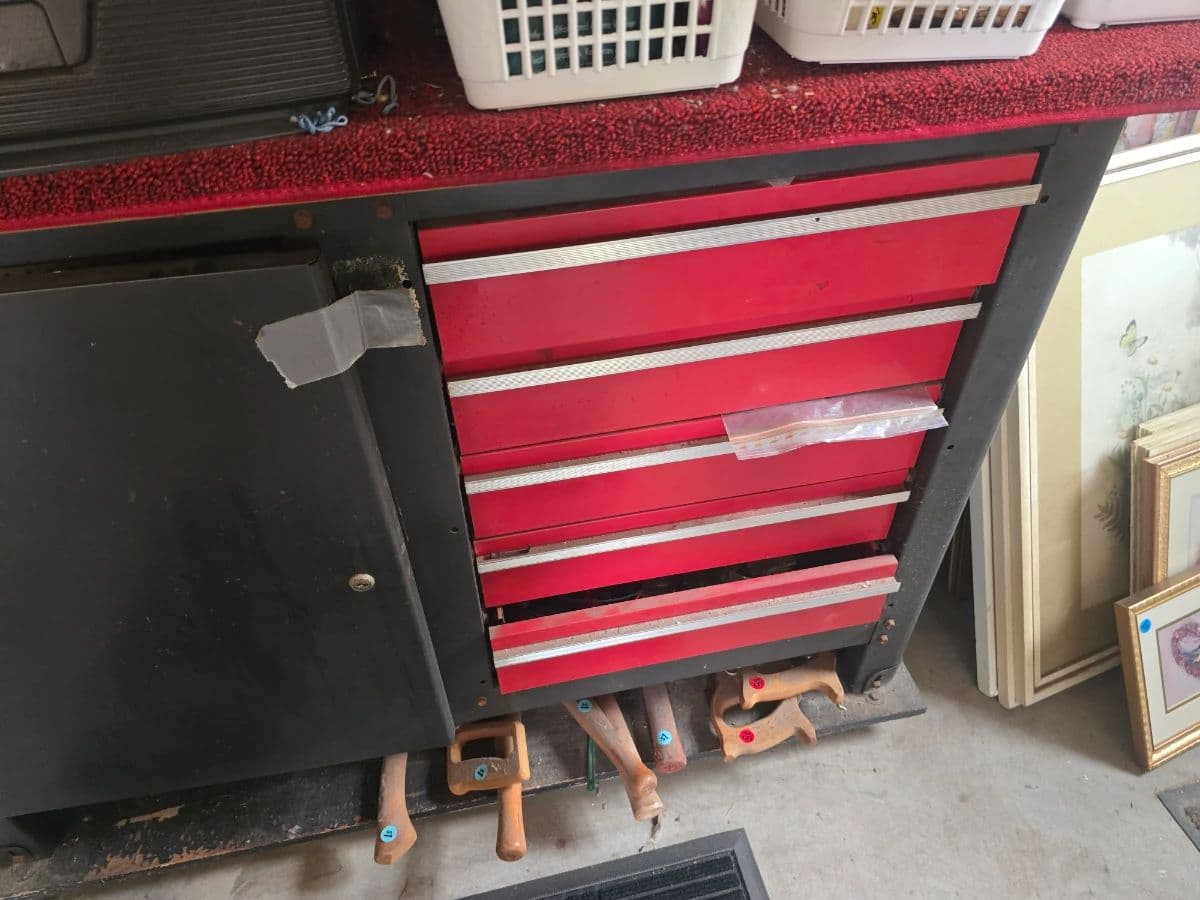 Husband and wife estate sales photo 7