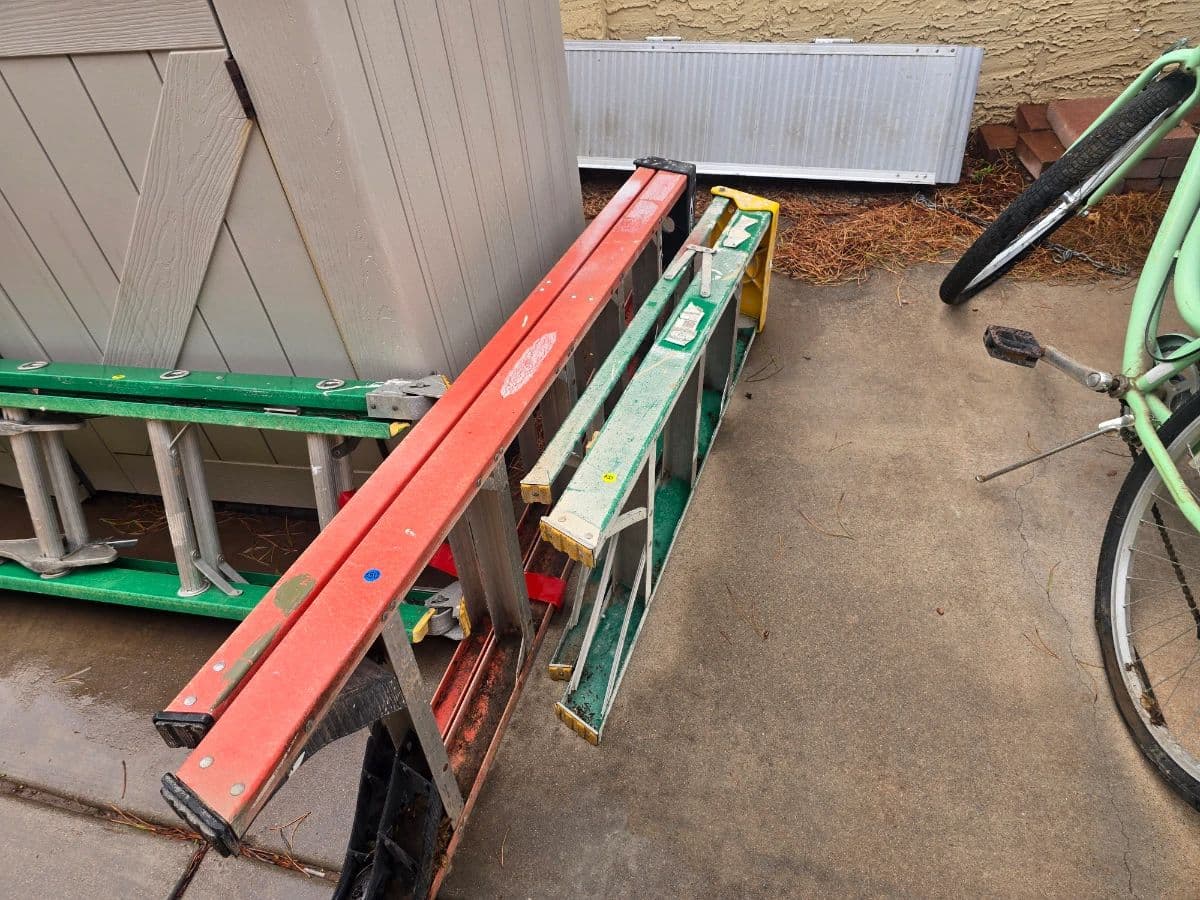 Husband and wife estate sales photo 6