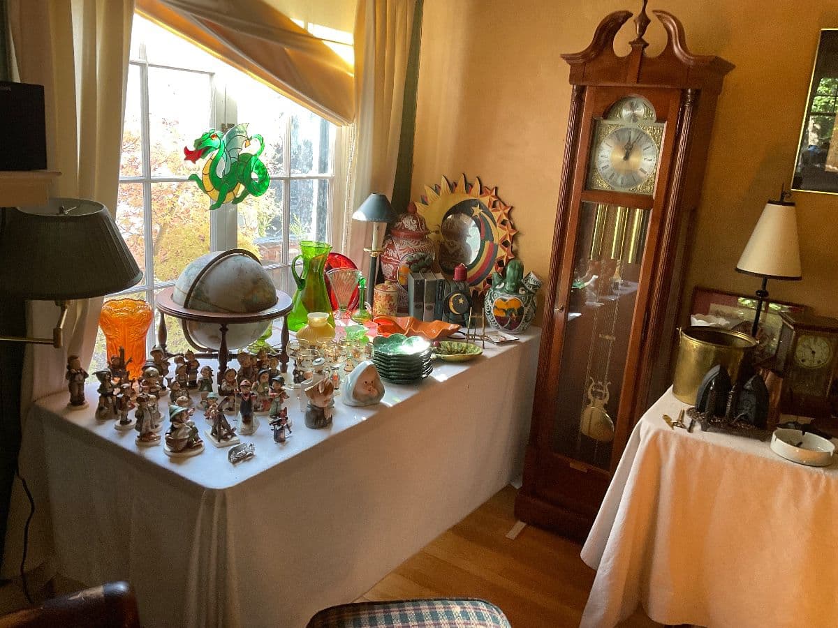 Irvington estate sale photo 2