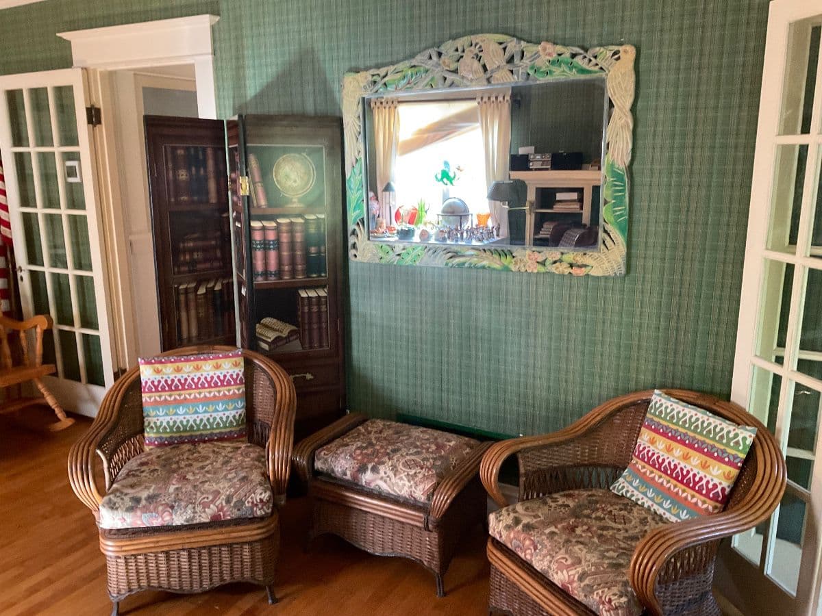 Irvington estate sale photo 4