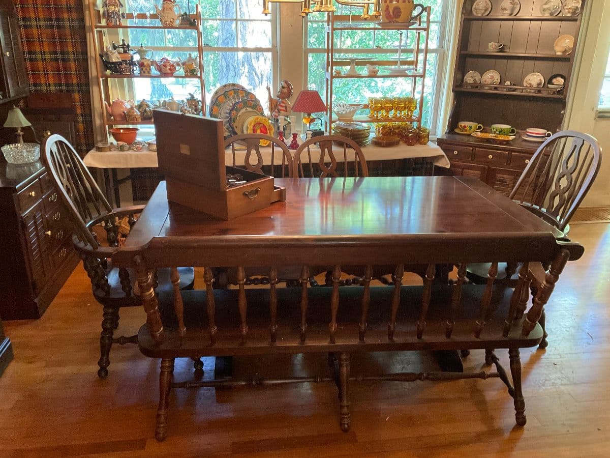 Irvington estate sale photo 10