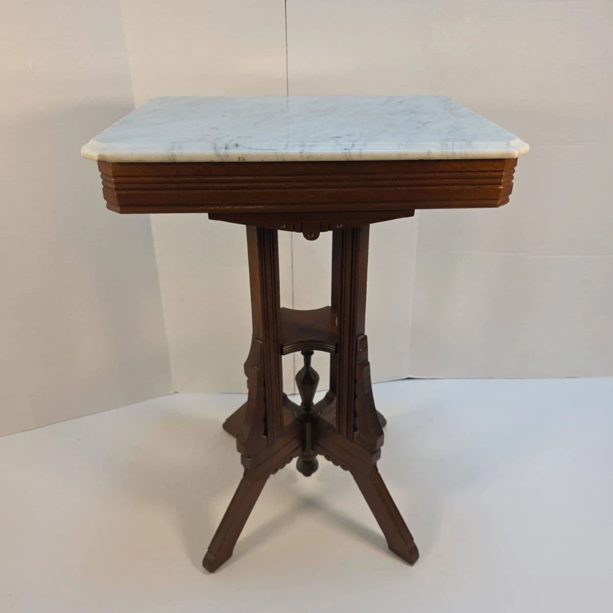 Short Sell Northwest Austin Estate Art & Home Treasures Auction photo 5