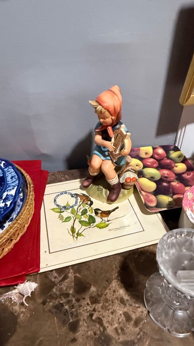 Spectacular Estate Sale Over 20 Thousand items for sale photo 7