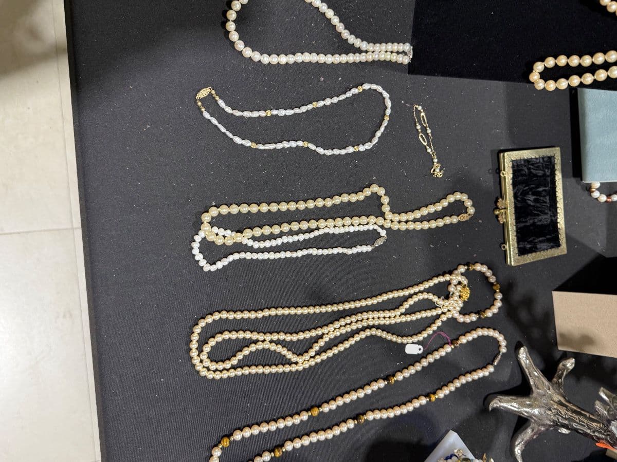 FALLS GALLERY/WAREHOUSE SALE! photo 7