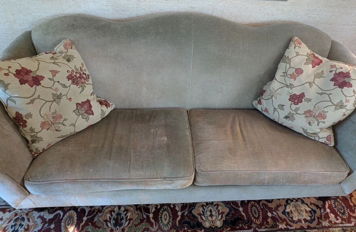 Elegant Living: Luxury Furnishings, Refined Décor & Timeless Treasures photo 2