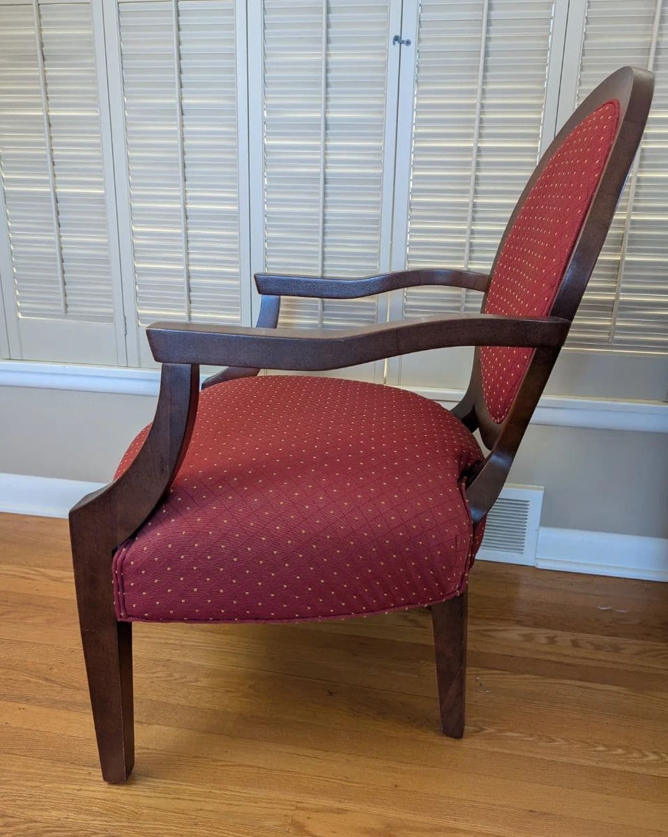 Elegant Living: Luxury Furnishings, Refined Décor & Timeless Treasures photo 6
