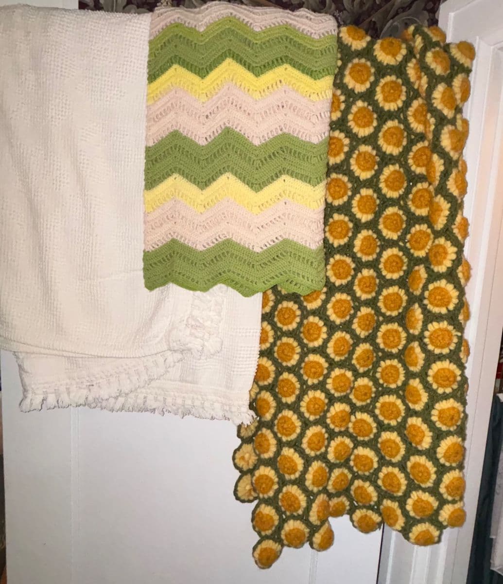 Granny Chic-Cottage Core Estate Sale photo 5