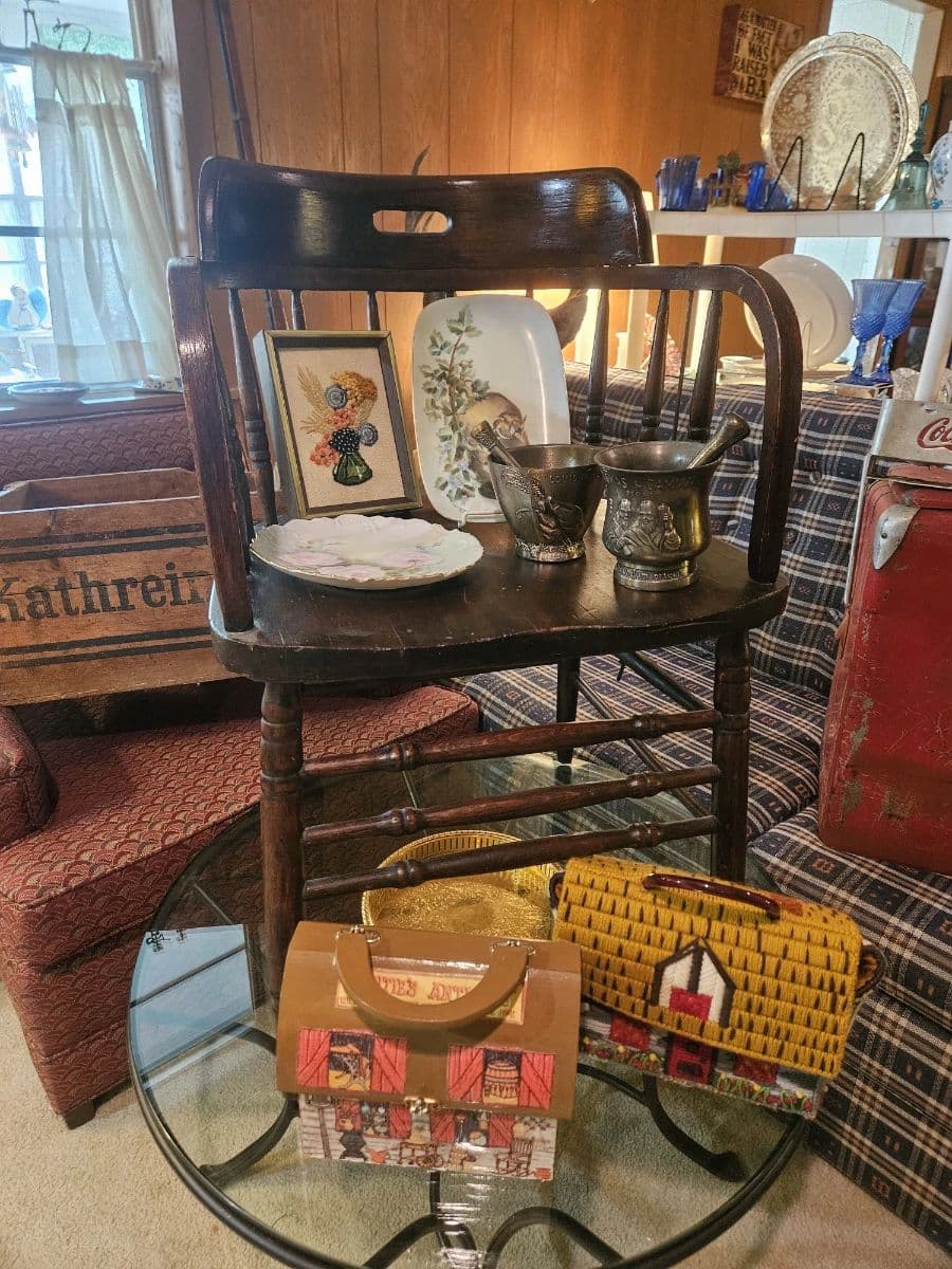 VINTAGE BANGER - a ton of Vaseline Glass, vintage Tonka Toys, Sports Memorabilia, Custom Jewelry photo 10
