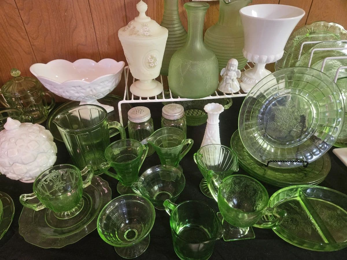 VINTAGE BANGER - a ton of Vaseline Glass, vintage Tonka Toys, Sports Memorabilia, Custom Jewelry photo 7