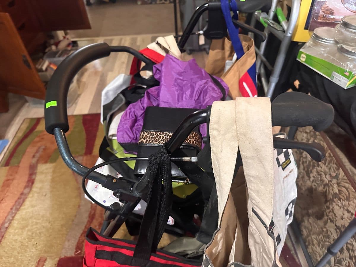 St Johns Estate Sale Fill A Bag for $10 photo 12
