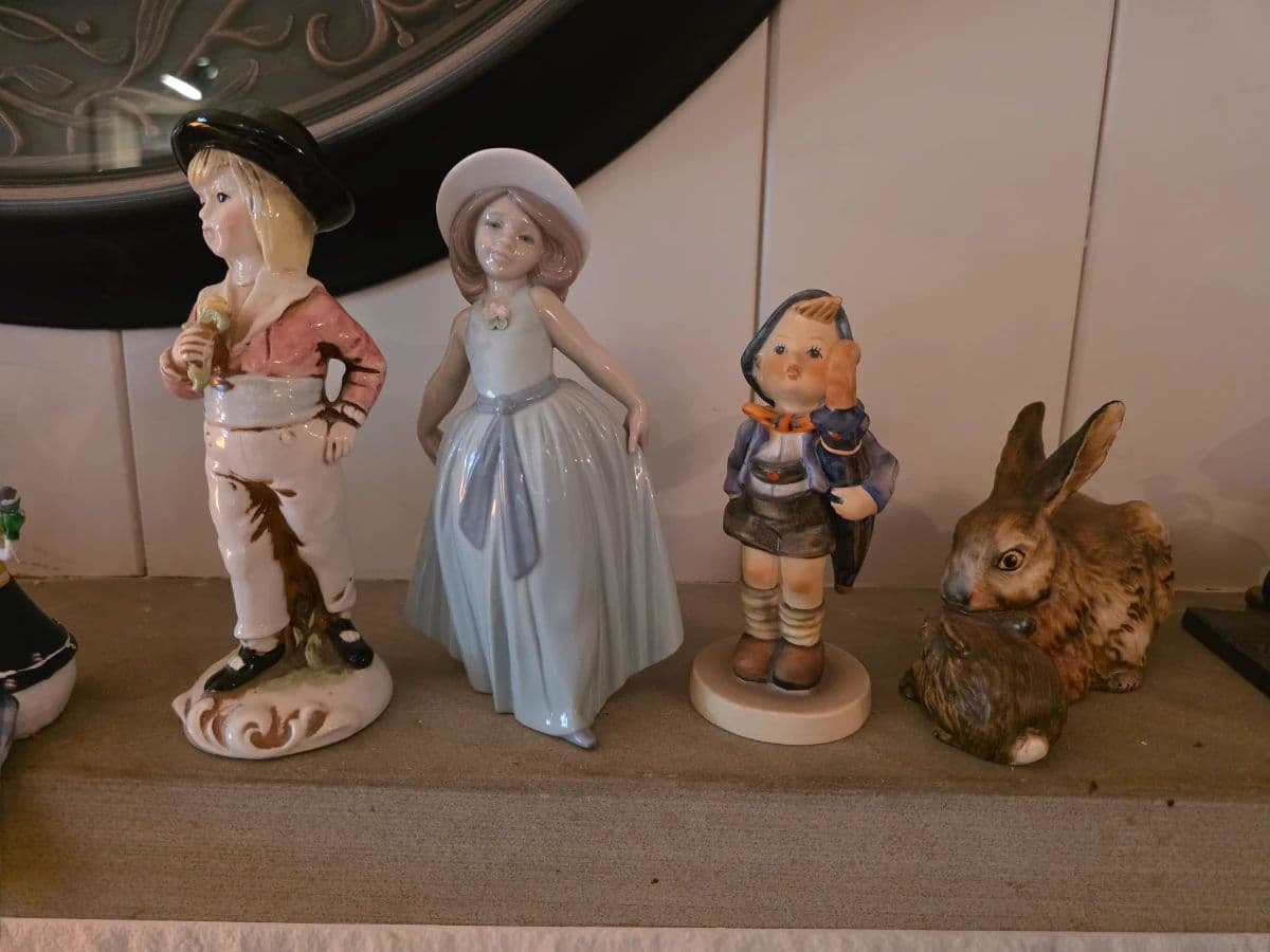 Marvelous Massillon Ohio Sale! Memorabilia, Tools, Yard Art, Antiques and More!! photo 10