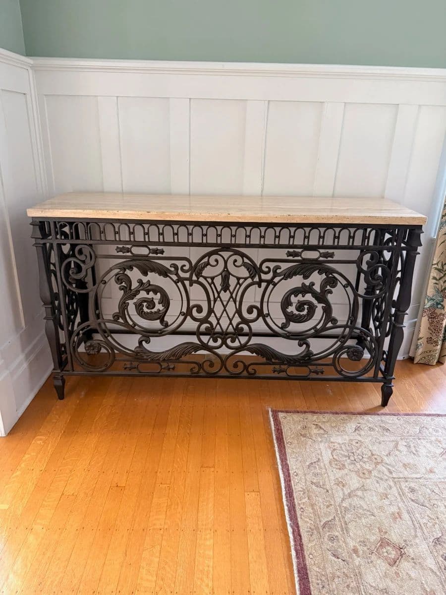 Luxury finds in Leschi - Furniture, Louis Vuitton, Hermes, Tiffany and more! photo 7