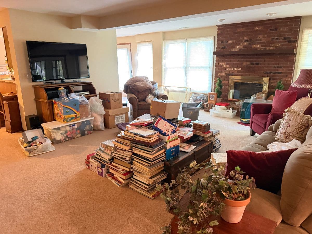 Large Ellisville Home FULL of EVERYTHING by Luby's Great Estate photo 1