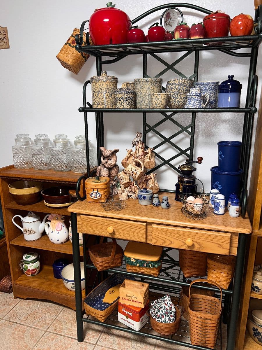 Huge Vintage and Antique Collector Estate presented by The Great Estate photo 10