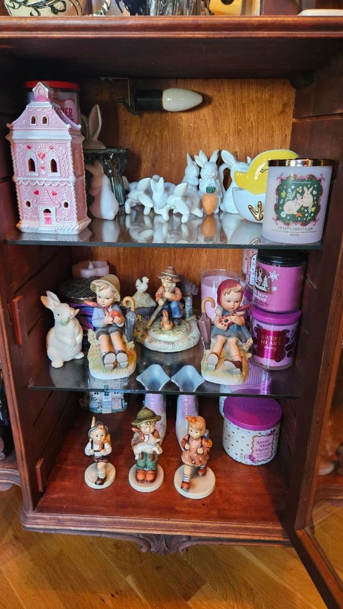 Black Friday Shopping Spree Estate Sale Eastgate OH photo 7