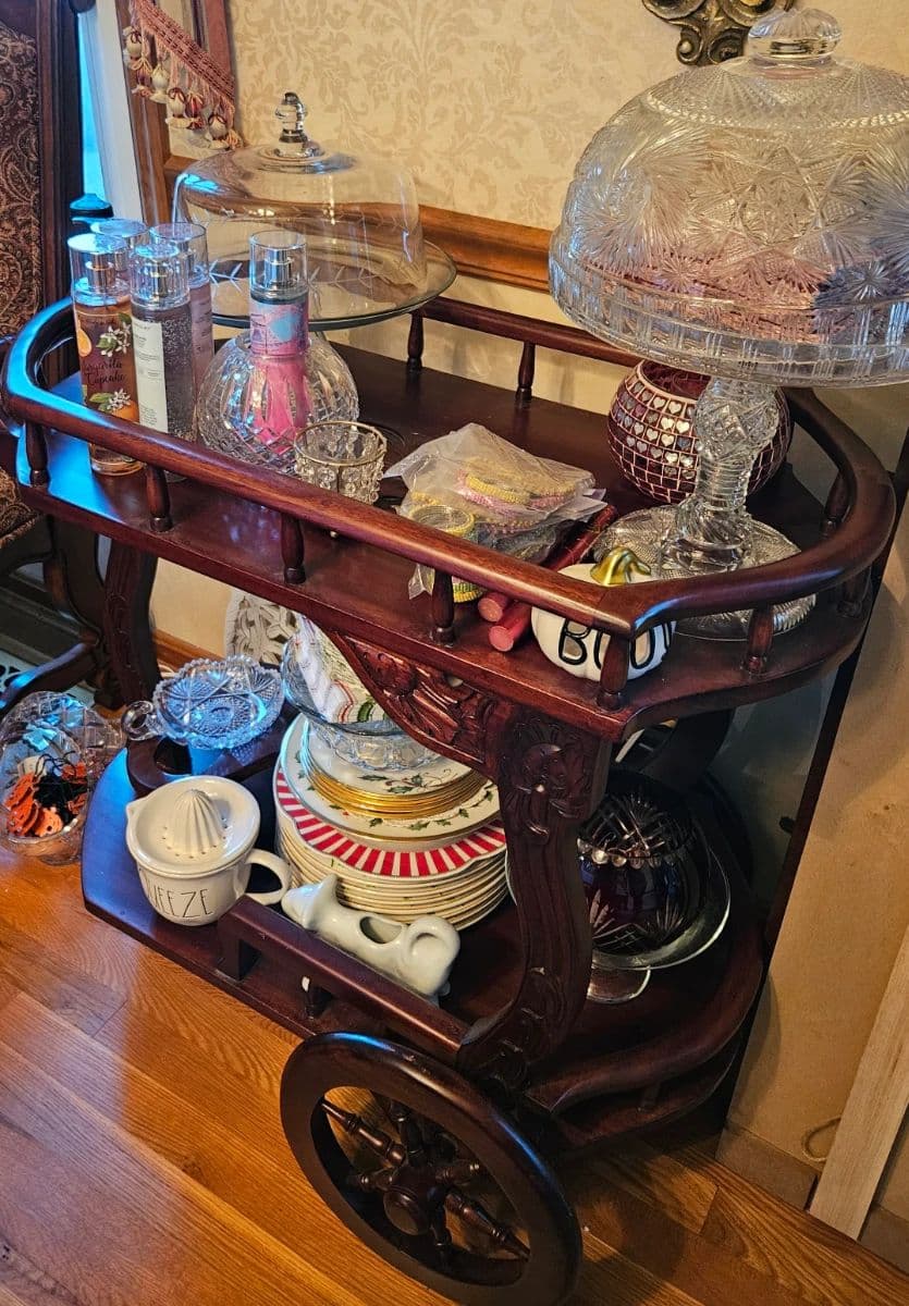 Black Friday Shopping Spree Estate Sale Eastgate OH photo 2