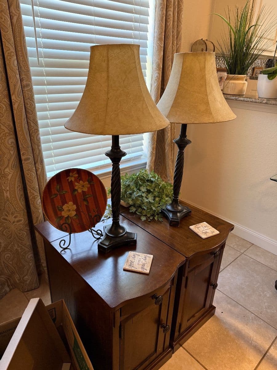 Halloween Weekend Sale * Prairie Pearls Estate Sales photo 2