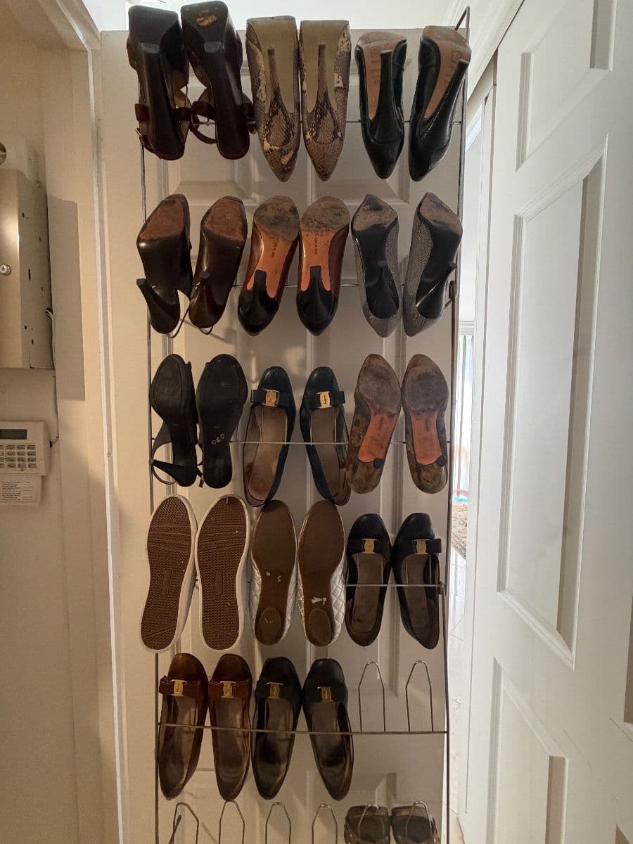 Moving sales photo 8