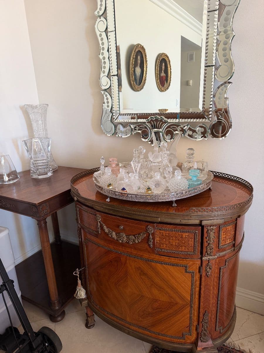 Moving sales photo 10