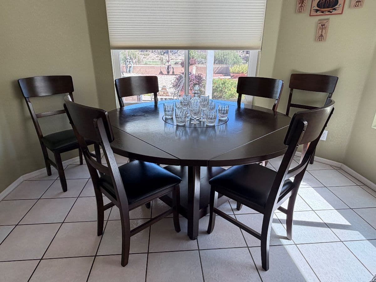 Beautiful Spotless Surprise Coyote Lakes Estate Sale by Radiant Estate Sales photo 1
