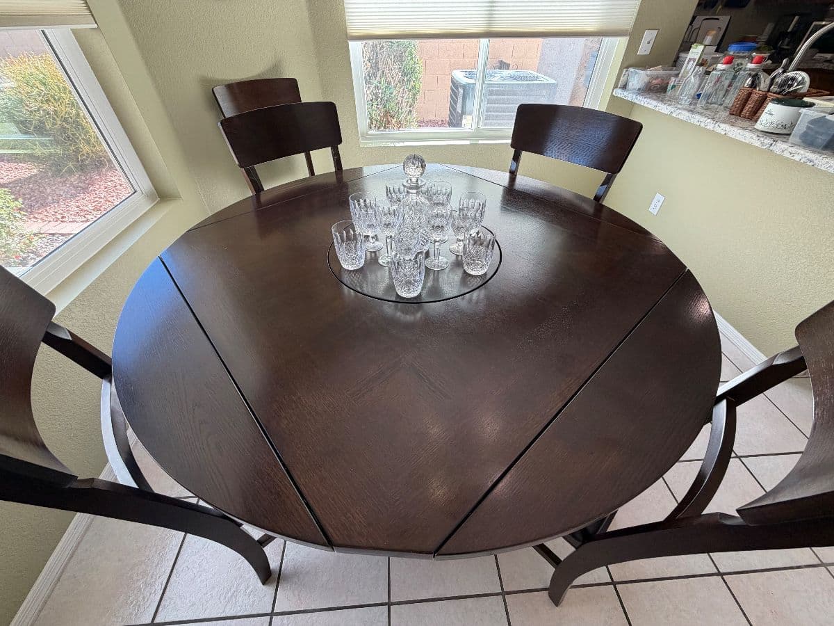 Beautiful Spotless Surprise Coyote Lakes Estate Sale by Radiant Estate Sales photo 2