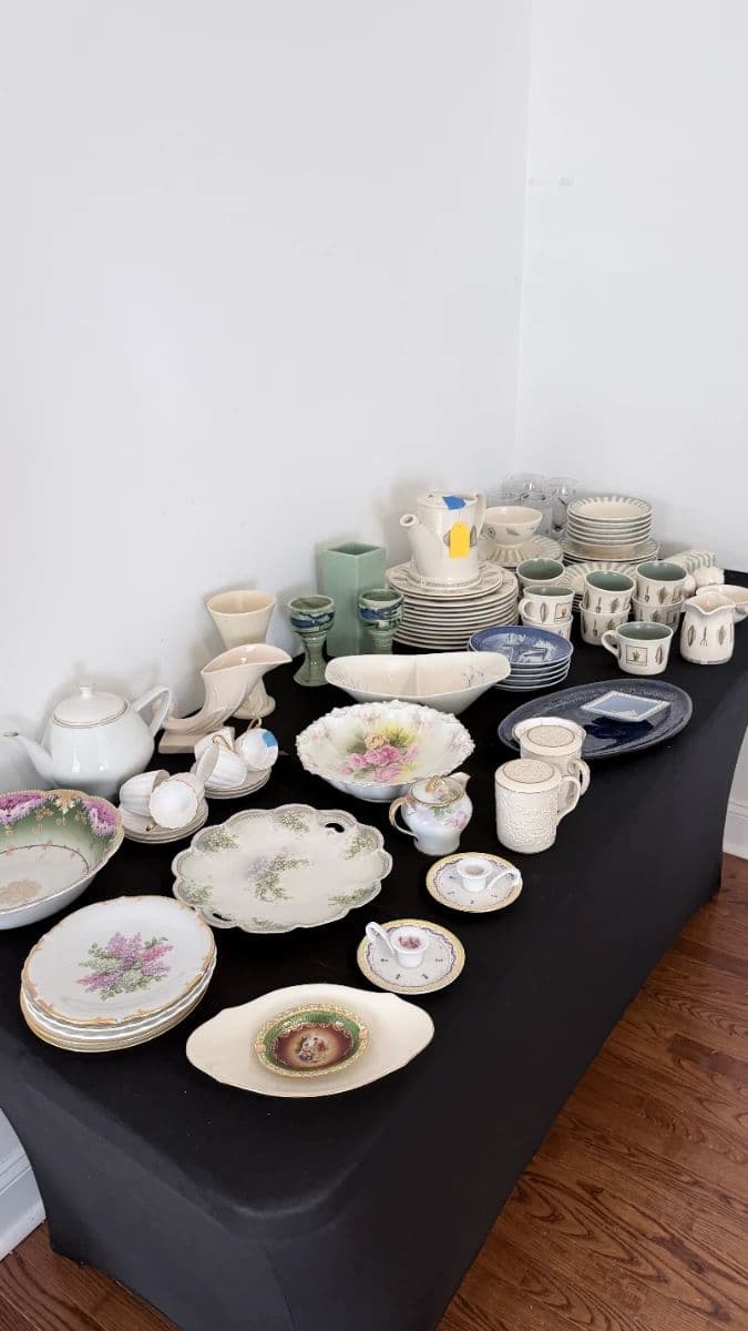 Brentwood Estate Sale: Vintage Finds, Glassware, Art and Tools! photo 8