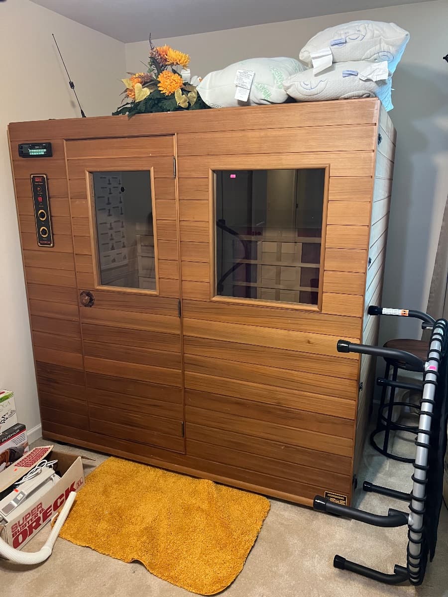 Infrared Sauna, Refrigerator, Living, Dining, Bedroom Suite, Clothing , Shoes ,Jewelry photo 1