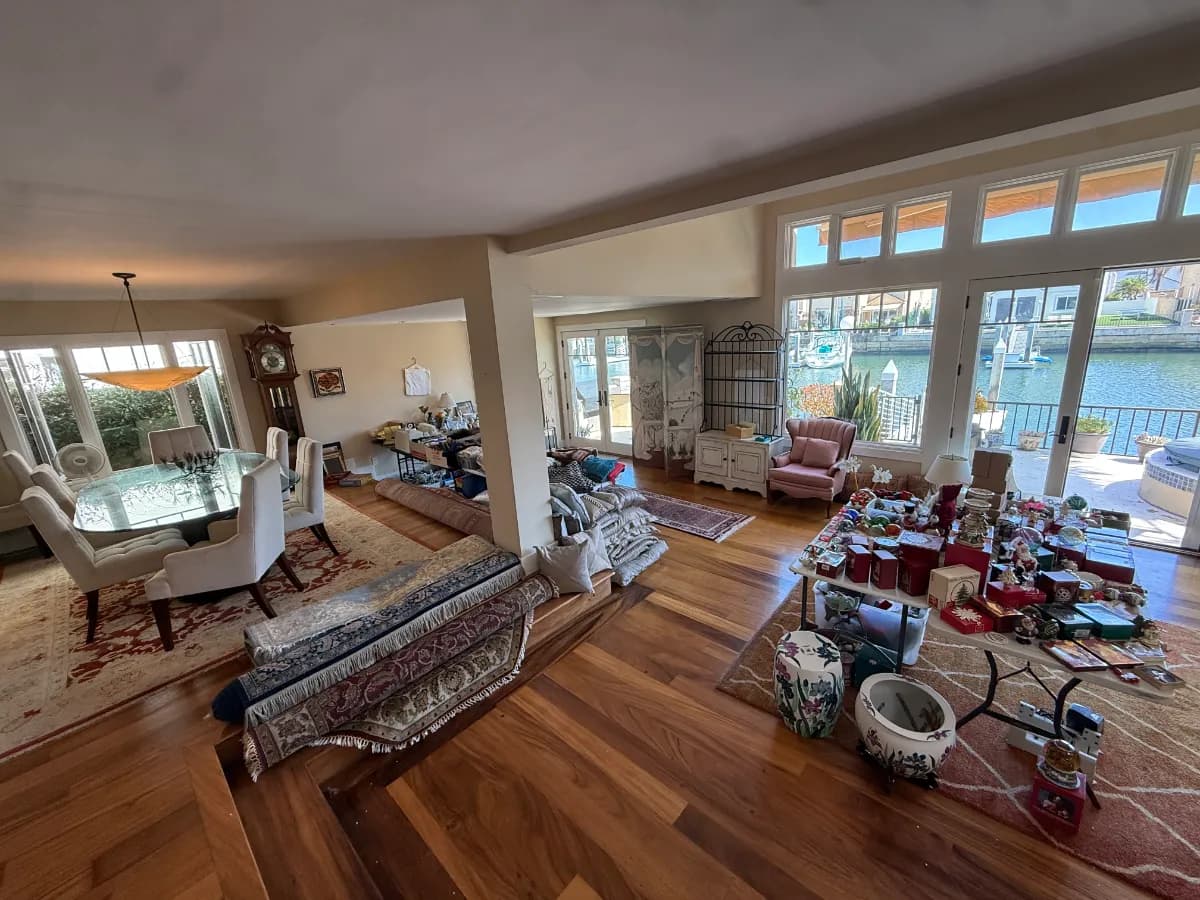 Gold Coast's Lovely Clean Refined Sale in Coronado photo 1