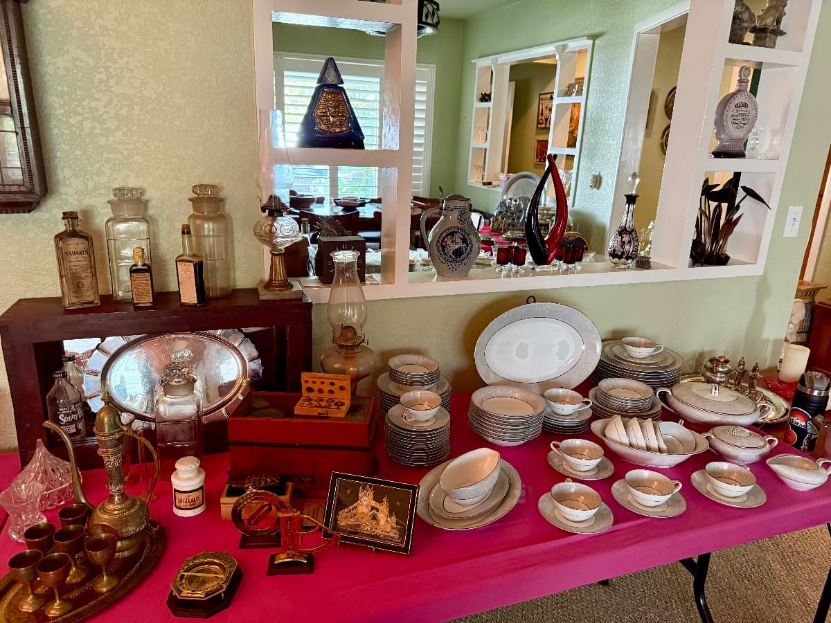 Spectacular Sacramento Estate Sale! photo 1