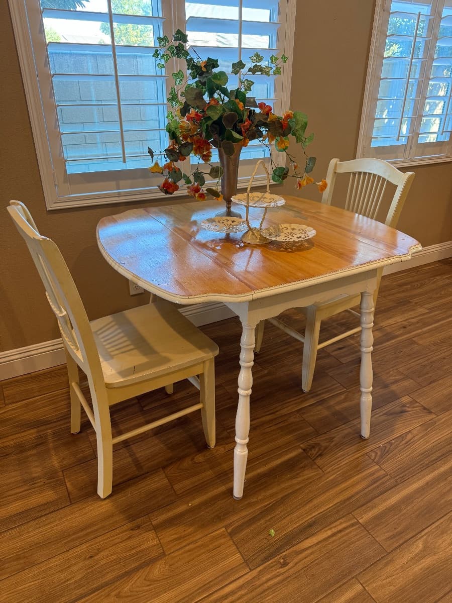Great Little Sale in 4 Seasons Development/By TLC Estate Sale Ladies photo 1