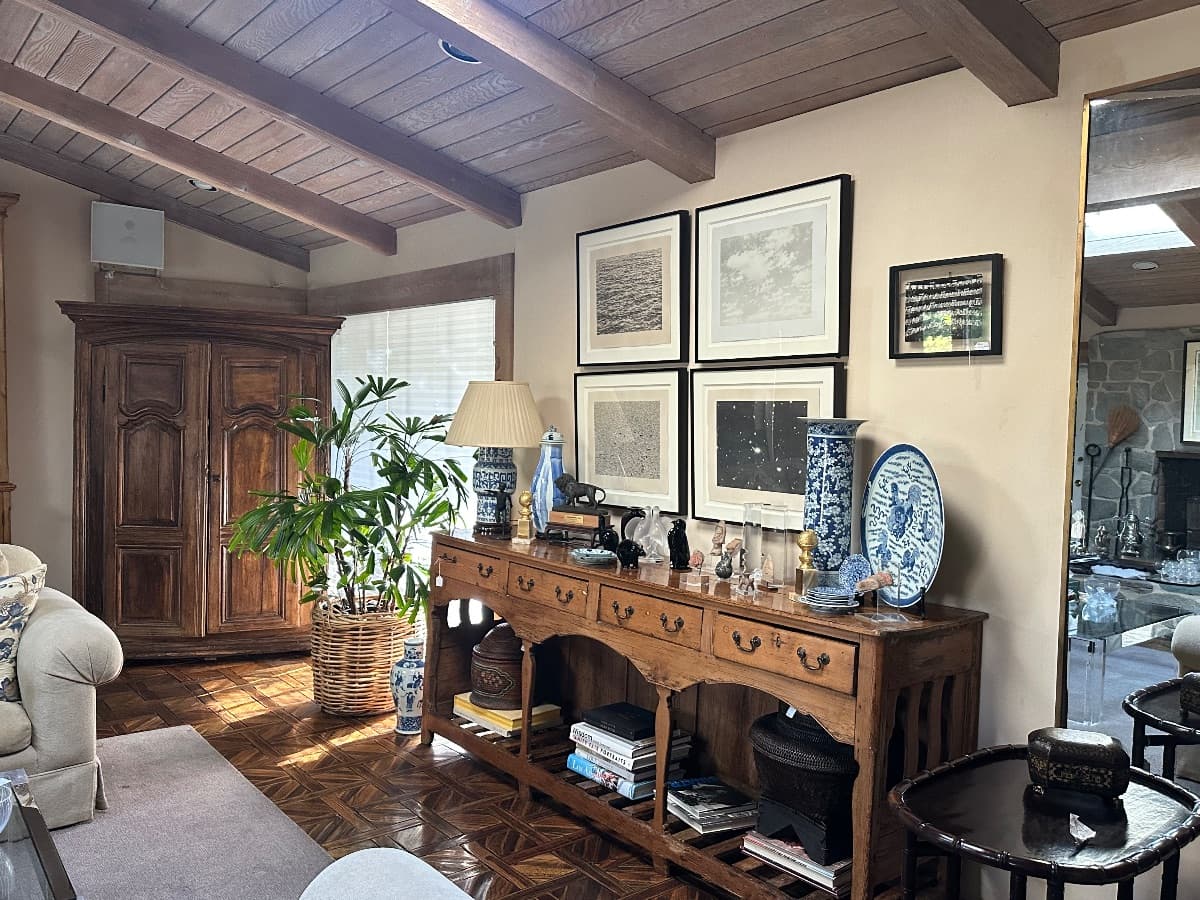 BEVERLY HILLS ESTATE SALE - HOME OF A PIONEER TOP T.V PRODUCER photo 1