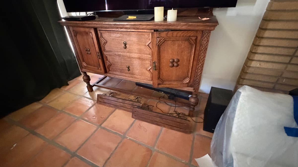HRURCollections Estate Sale in Sunland, CA photo 1