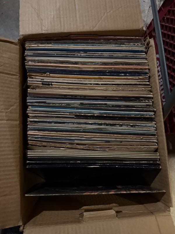 CHLOÉ ESTATE SALES PRESENTS: A PICO-ROBERTSON TREASURE TROVE! photo 1