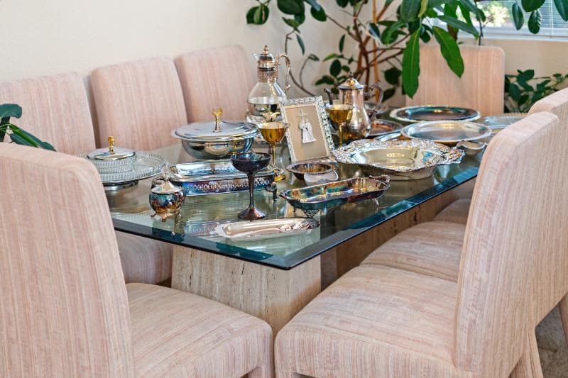AMAZING ROSEVILLE ESTATE SALE – A TREASURE HUNTER'S DREAM! photo 1