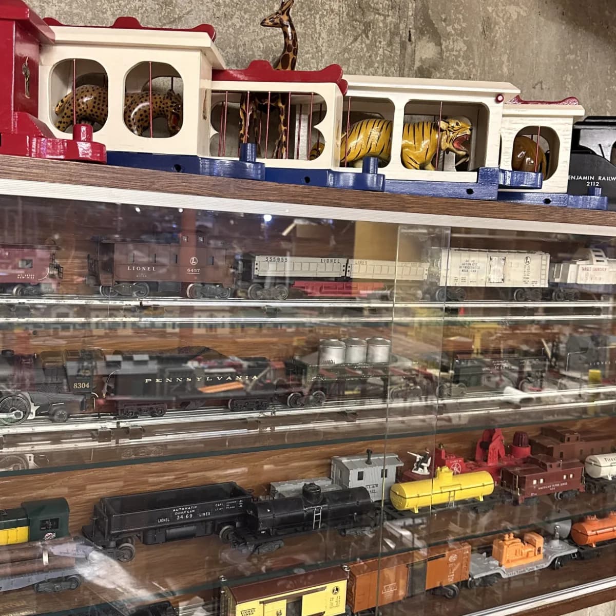 The Extreme Collector's Wonderland Estate Sale photo 1