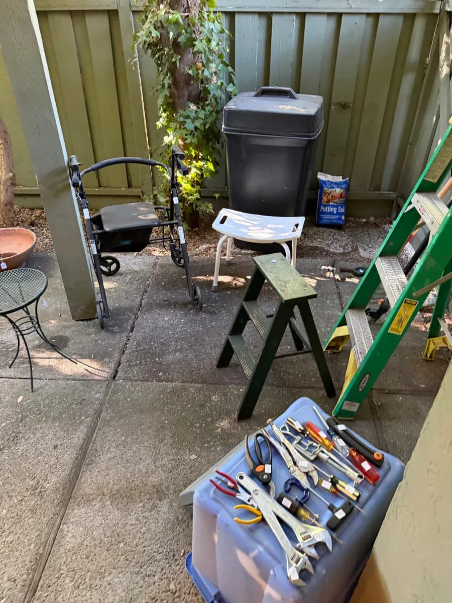 Adobe Creek Estate Sale – Furniture, Art & Home Décor photo 1
